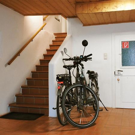 Helles Apartment Fuer 1-2 Pers. Mit Parkplatz Und Wifi Kraiburg am Inn Extérieur photo